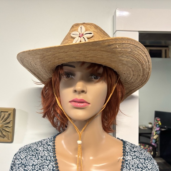 Xalver Accessories - ❤️Xalver Ladies Alsombrosa Shell Cowboy Hat